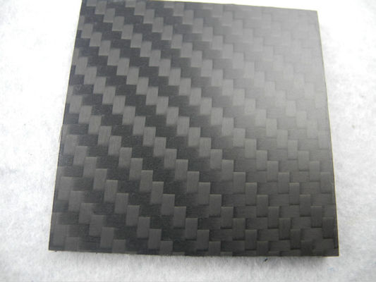 Red Twill Weave 3K Carbon Fiber Composite Plate / Sheeting used in aerospace / Marine
