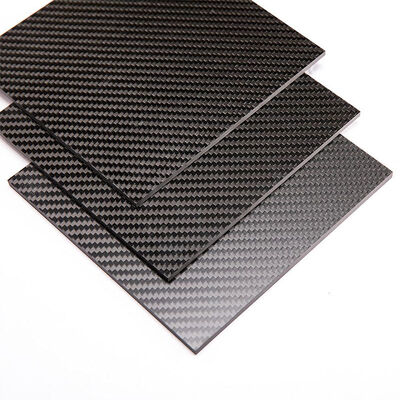 3K Carbon Fiber Sheet with High Gloss Surface, 3200Mpa Tensile Strength, and 50x50 cm Size for Industrial Applications